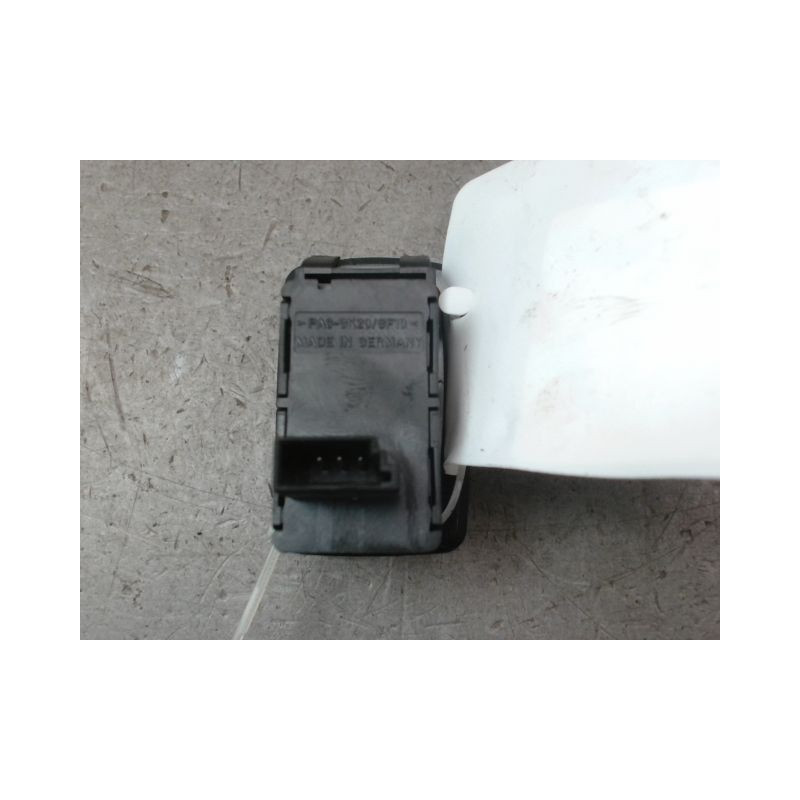 COMMANDE LEVE-GLACE PORTE ARG BMW SERIE 1 I Phase 2 (E87) 2007-2011