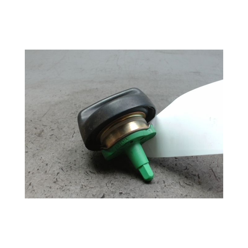 BOUCHON RESERVOIR A CARBURANT BMW X3 3.0D