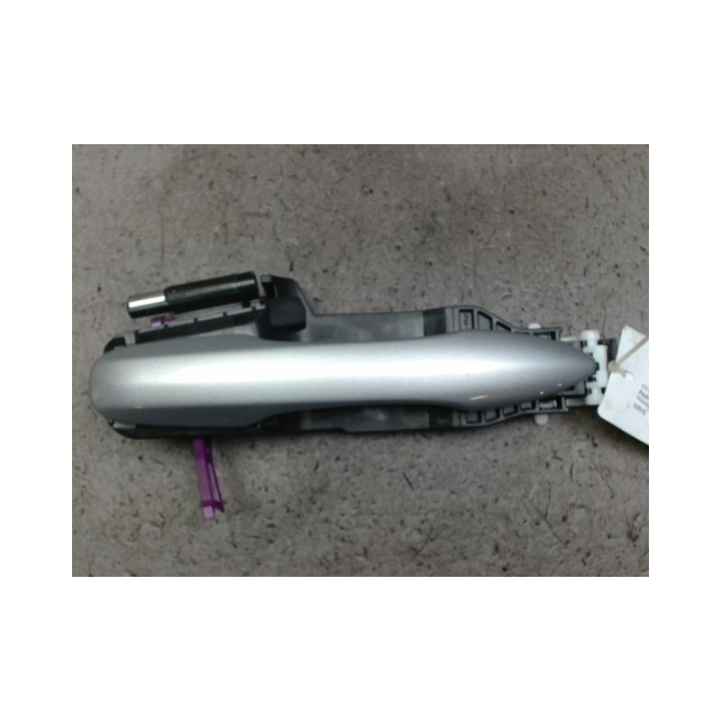 POIGNEE EXTERIEURE PORTE ARRIERE DROIT TOYOTA YARIS CRO