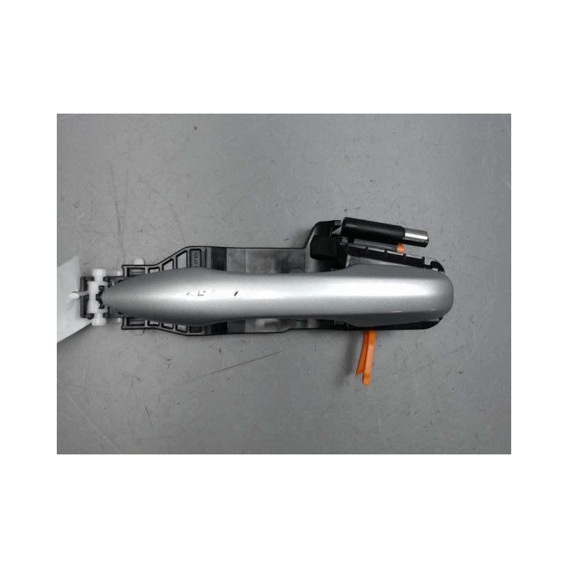 POIGNEE EXTERIEURE PORTE ARRIERE GAUCHE TOYOTA YARIS CRO