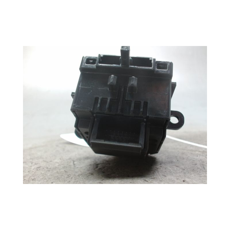 COMMANDE CLIGNOTANT TOYOTA YARIS CRO