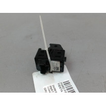 COMMANDE LEVE-GLACE PORTE ARD FORD FIESTA 2010-
