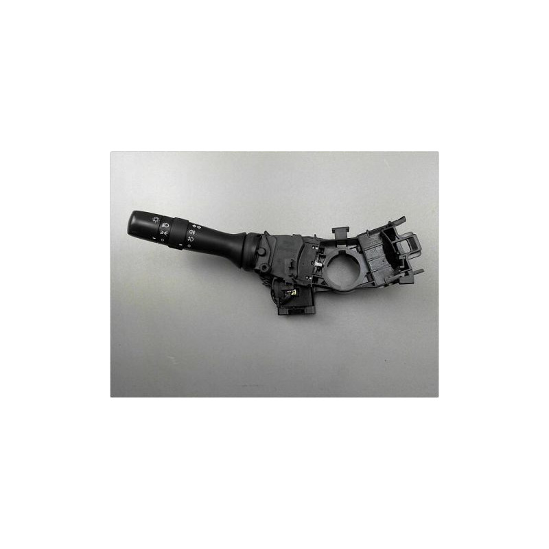 COMMANDE CLIGNOTANT TOYOTA URBAN CRUISER 09-12