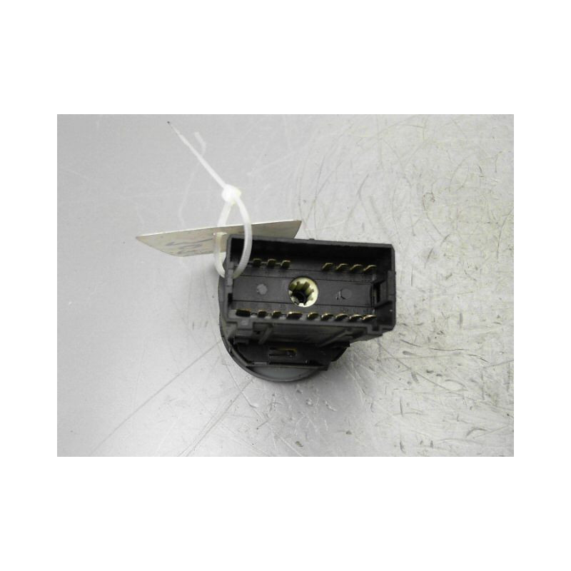 INTERIEUR COMMANDE PHARES VOLKSWAGEN POLO IV Phase 2 (9N) 2005-2009