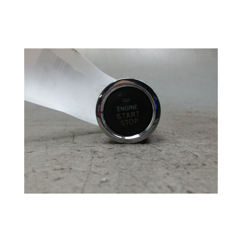 BOUTON DE DEMARRAGE TOYOTA IQ 2008-