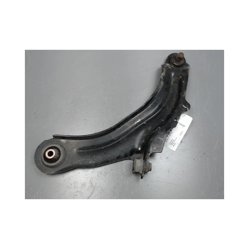 TRIANGLE INFERIEUR AVANT GAUCHE RENAULT CAPTUR