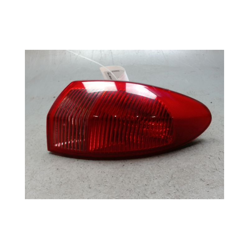 FEU ARRIERE DROIT ALFA ROMEO 147 2004-