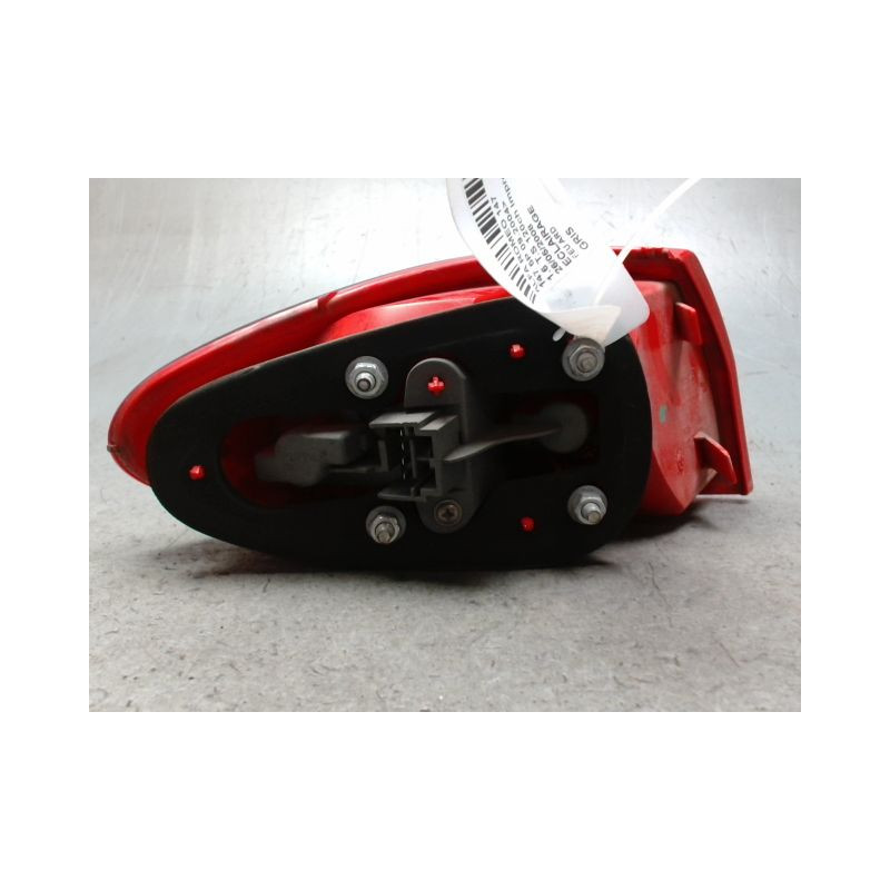 FEU ARRIERE DROIT ALFA ROMEO 147 2004-