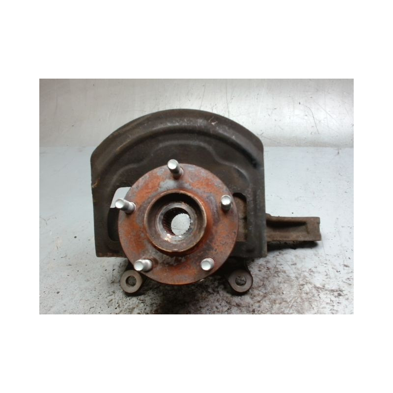 PIVOT AVANT DROIT NISSAN X-TRAIL