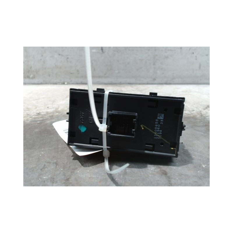 COMMANDE LEVE-GLACE PORTE AVG OPEL ASTRA BREAK 2004-