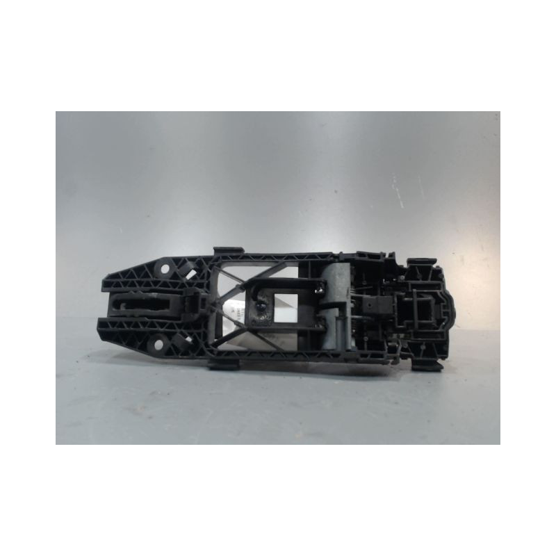 POIGNEE EXTERIEURE PORTE ARRIERE DROIT VOLKSWAGEN GOLF