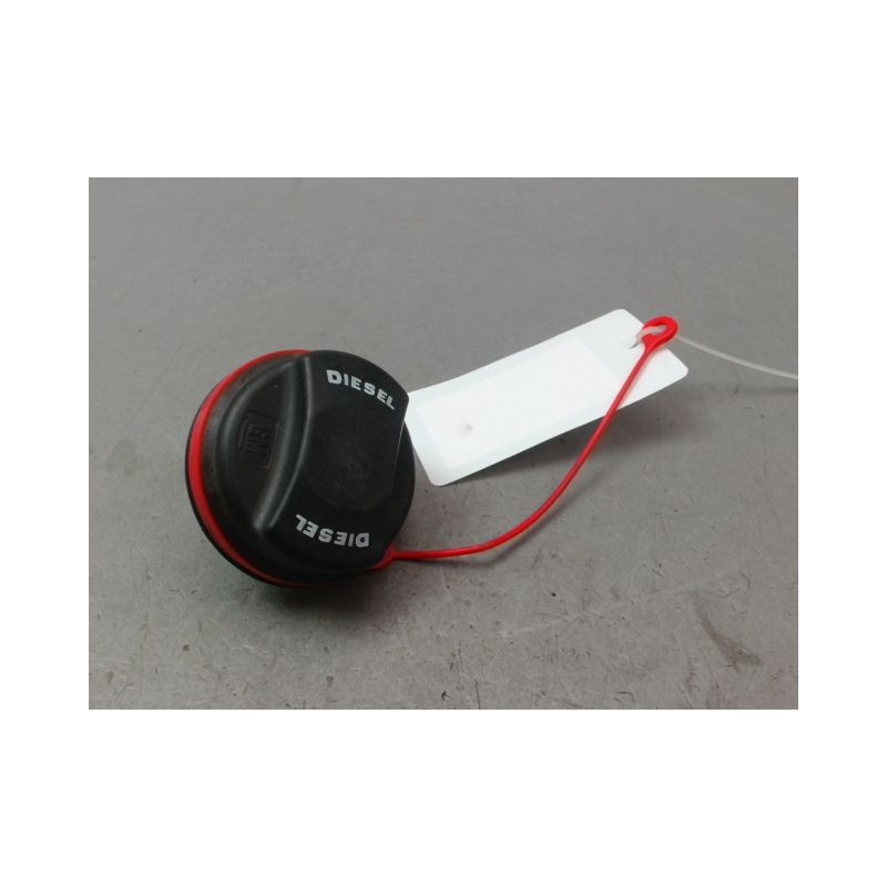 BOUCHON RESERVOIR A CARBURANT OPEL INSIGNIA Phase 1 2009-2013