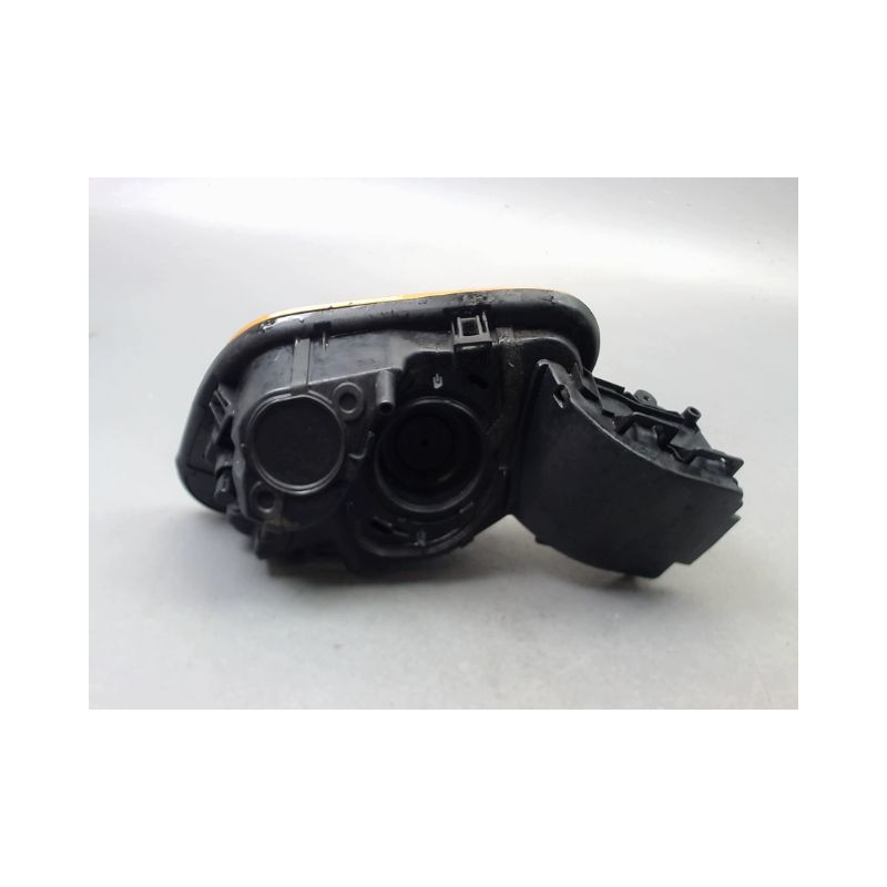 VOLET DE TRAPPE CARBURANT RENAULT SCENIC