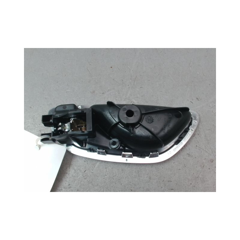 POIGNEE INTERIEURE PORTE AVANT DROIT RENAULT SCENIC