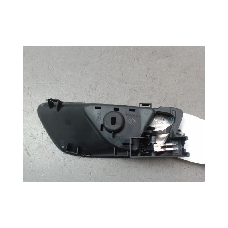 POIGNEE EXTERIEURE PORTE ARRIERE GAUCHE FORD FIESTA 2010-