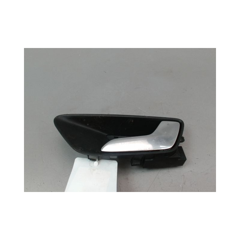 POIGNEE INTERIEURE PORTE AVANT DROIT FORD FIESTA 2010-