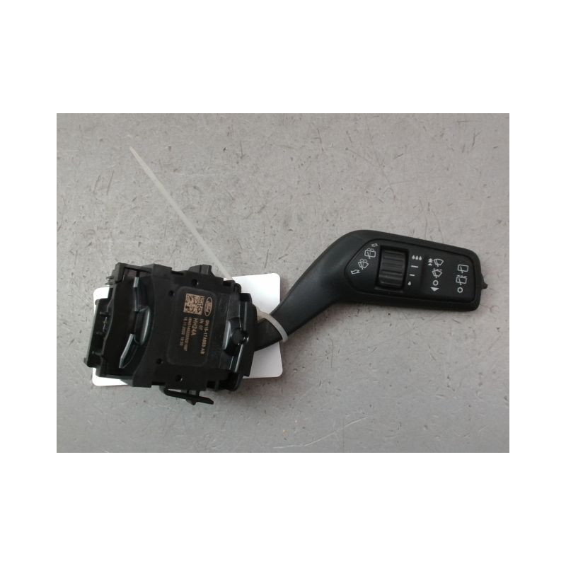 COMMANDE ESSUIE GLACE FORD FIESTA 2010-