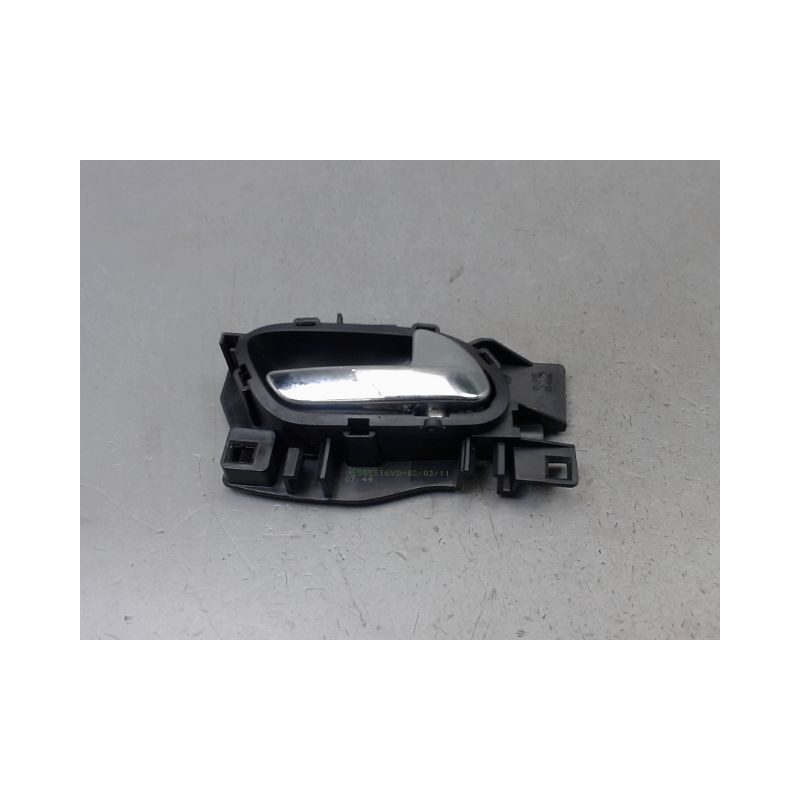POIGNEE INTERIEURE PORTE AVANT DROIT FIAT SCUDO VITRE 2007-