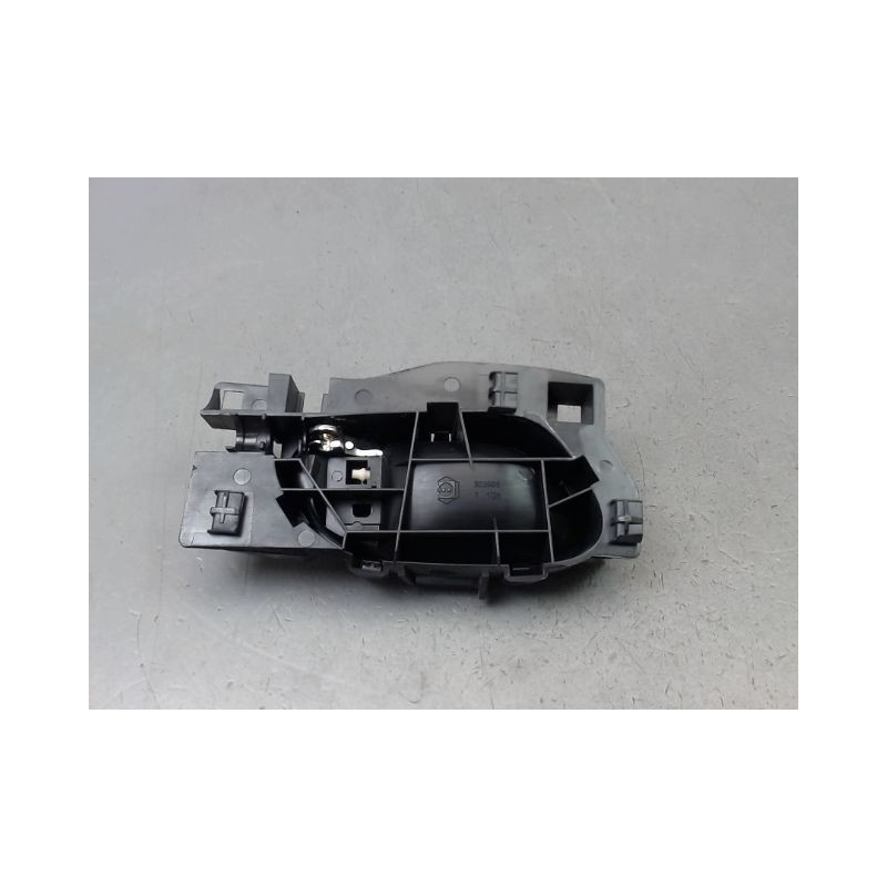POIGNEE INTERIEURE PORTE AVANT GAUCHE FIAT SCUDO VITRE 2007-
