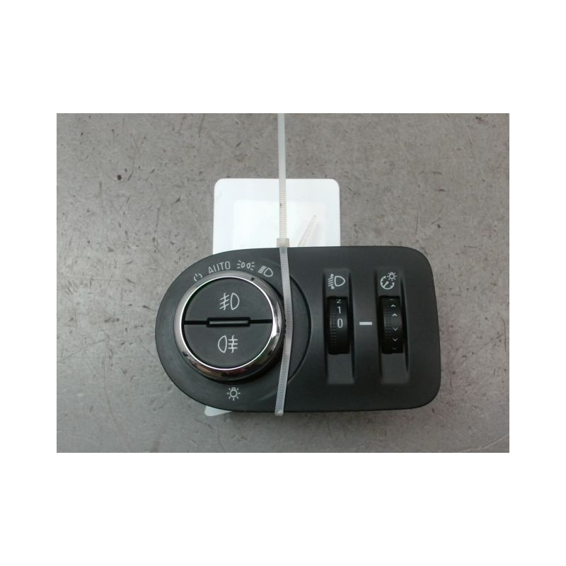 INTERIEUR COMMANDE PHARES OPEL CORSA V (E) 2014-...