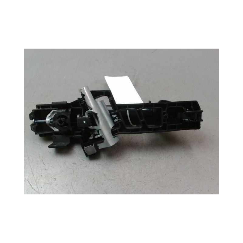 POIGNEE EXTERIEURE PORTE AVANT DROIT FORD T.COURIER