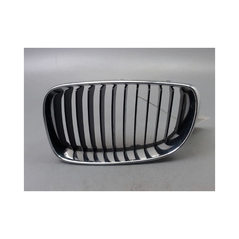 GRILLE CALANDRE DROIT BMW SERIE 1 I (E81) 2007-2011