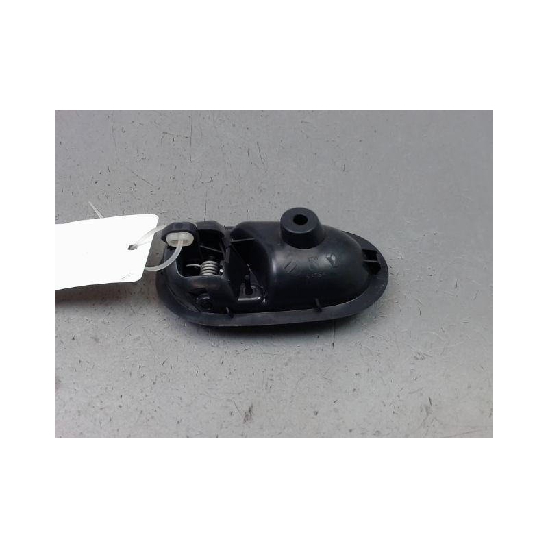 POIGNEE INTERIEURE PORTE AVANT DROIT DACIA SANDERO II Phase 1 2012-...