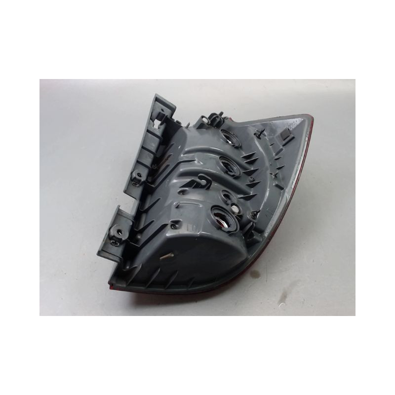 FEU ARRIERE GAUCHE  KIA CEE D I Phase 1 2007-2009