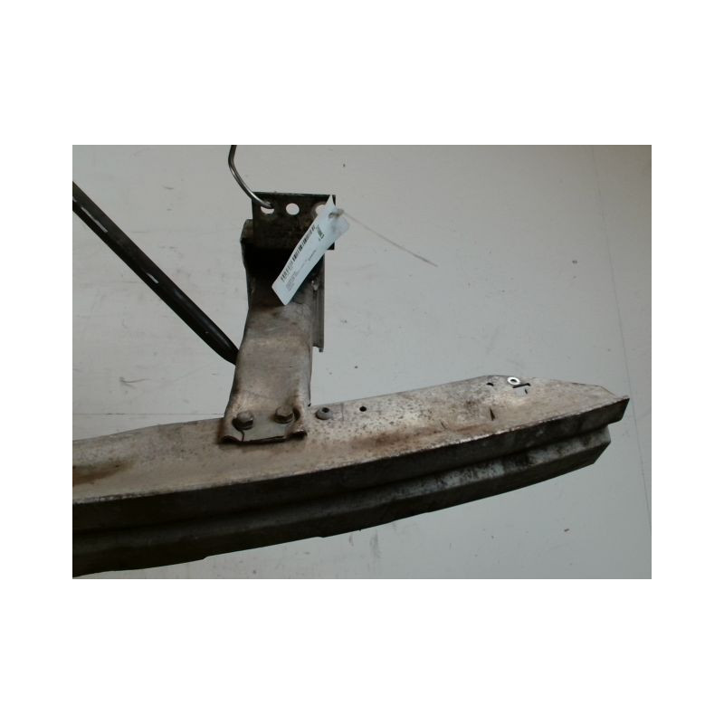 RENFORT PARE-CHOC AVANT B.M.W. X3