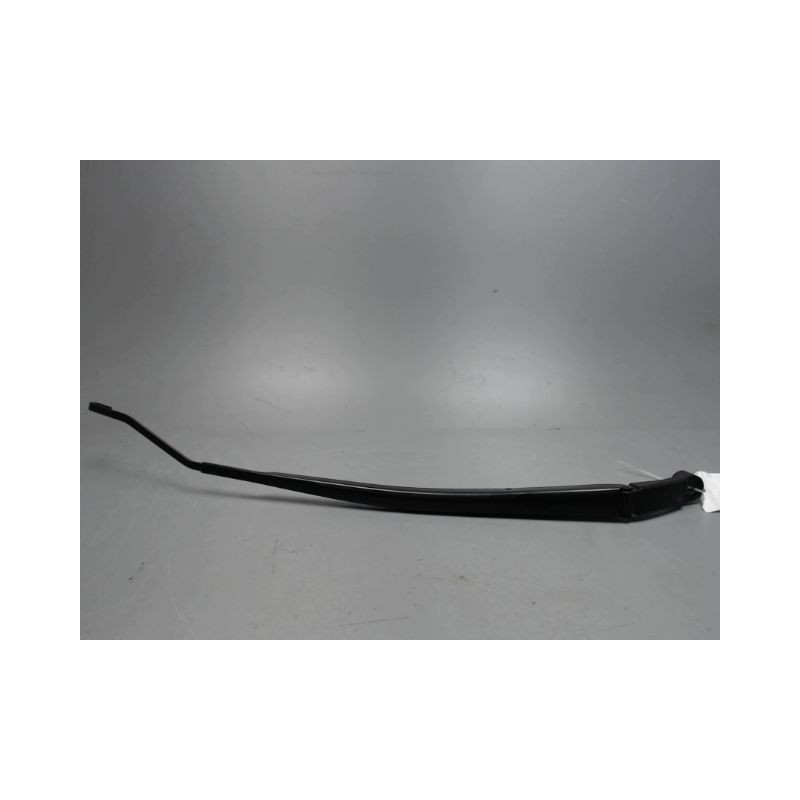 BRAS ESSUIE-GLACE AVANT DROIT TOYOTA YARIS CRO