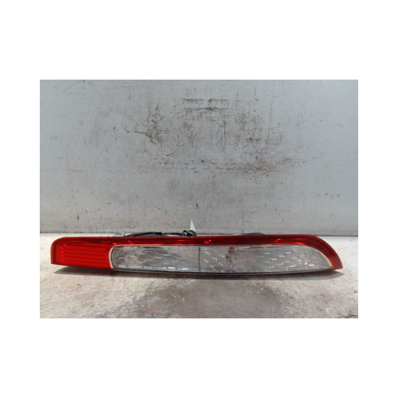 FEU ARRIERE DROIT FORD FOCUS 2008-