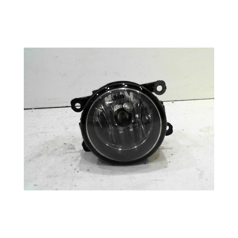 PHARE ANTIBROUILLARD AVANT DROIT SUZUKI SWIFT