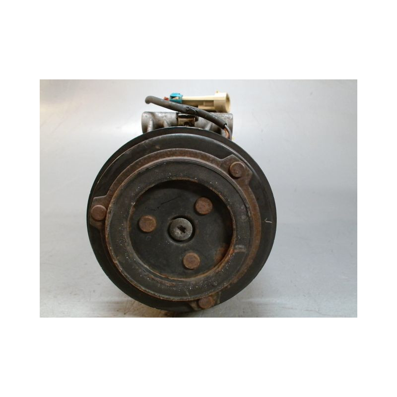 COMPRESSEUR AIR CONDITIONNE OPEL CORSA 2000-8.2003