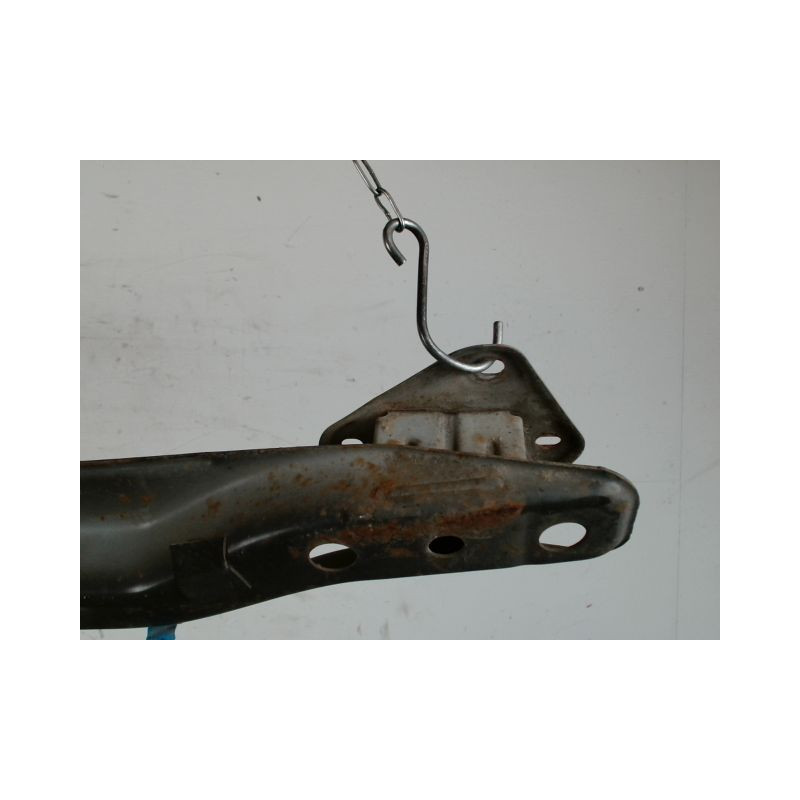 RENFORT PARE-CHOC ARRIERE  PEUGEOT 107 3P