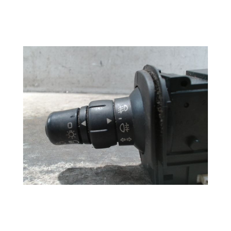COMMANDE CLIGNOTANT RENAULT SCENIC II PH2 2006-
