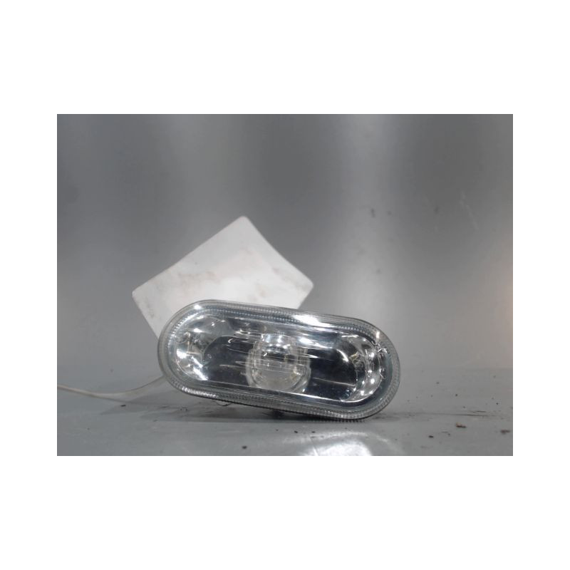 REPETITEUR AILE GAUCHE VOLKSWAGEN GOLF