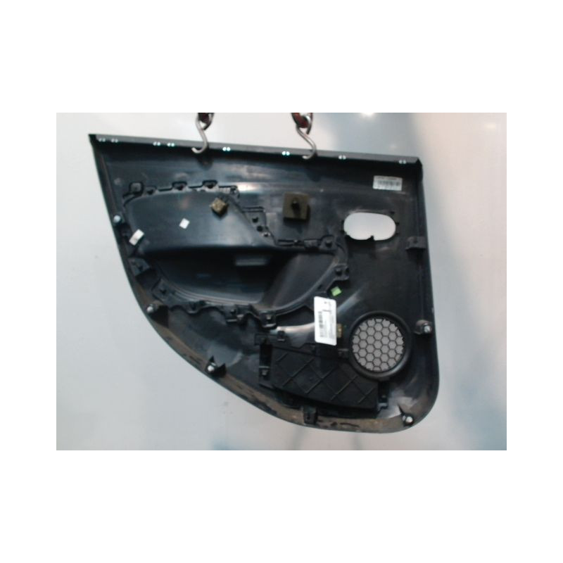 GARNITURE PORTE ARRIERE DROIT DACIA SANDERO 2008-
