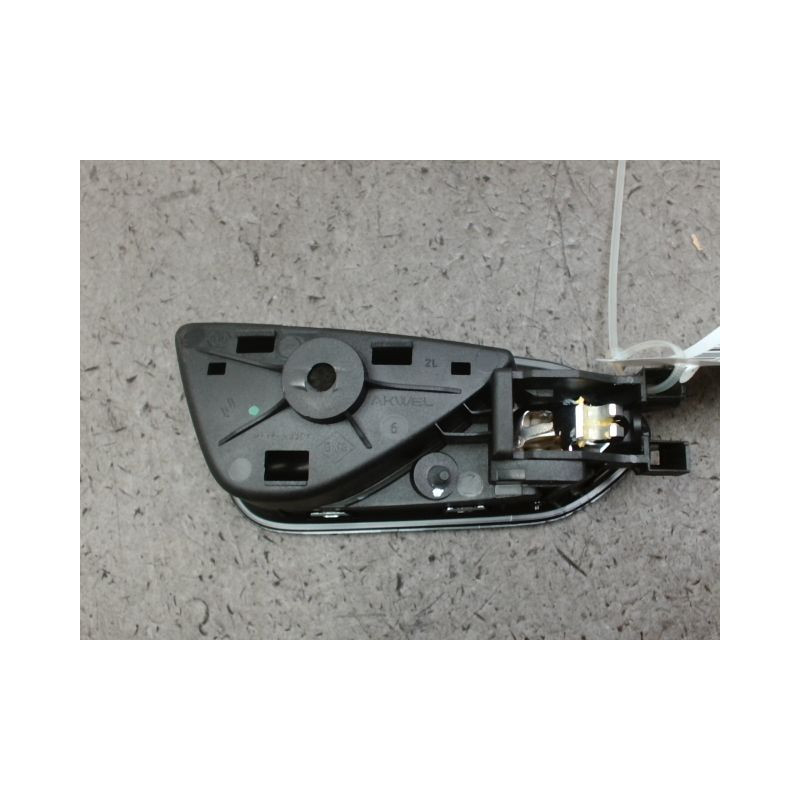 POIGNEE INTERIEURE PORTE ARRIERE GAUCHE RENAULT CAPTUR