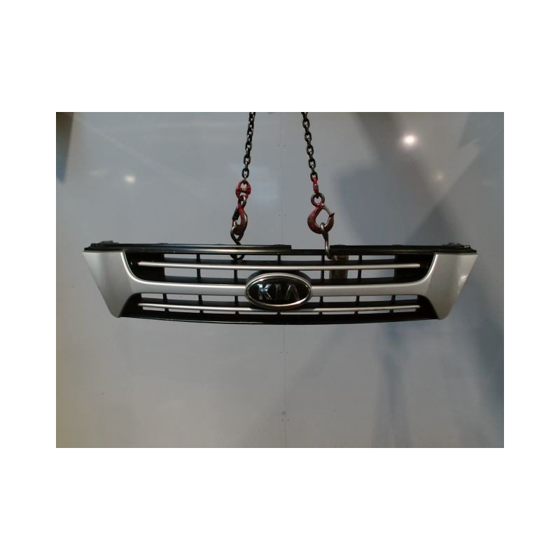 CALANDRE KIA CARNIVAL