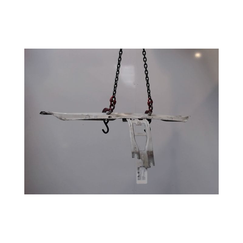 TRAVERSE SUPERIEURE ARMATURE AVANT RENAULT CLIO II PH.2 01-06