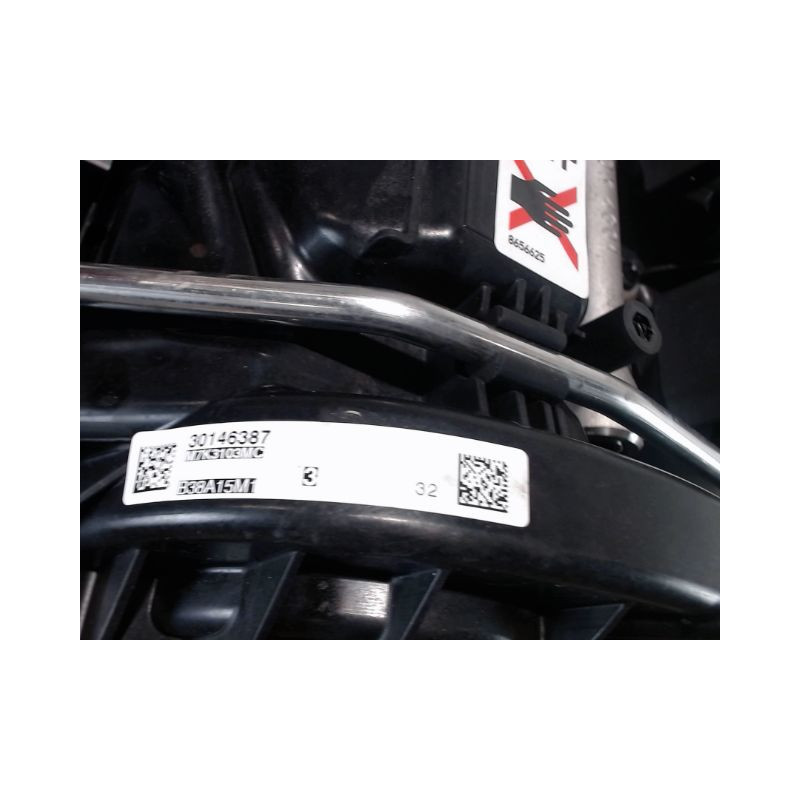 MOTEUR ESSENCE B.M.W. SERIE 1 118 i