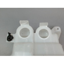 RESERVOIR LAVE-GLACE AVANT TOYOTA VERSO 2010-
