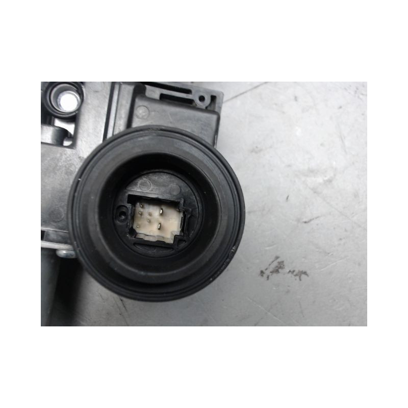 MECANISME+MOTEUR LEVE-GLACE AVANT DROIT TOYOTA YARIS CRO