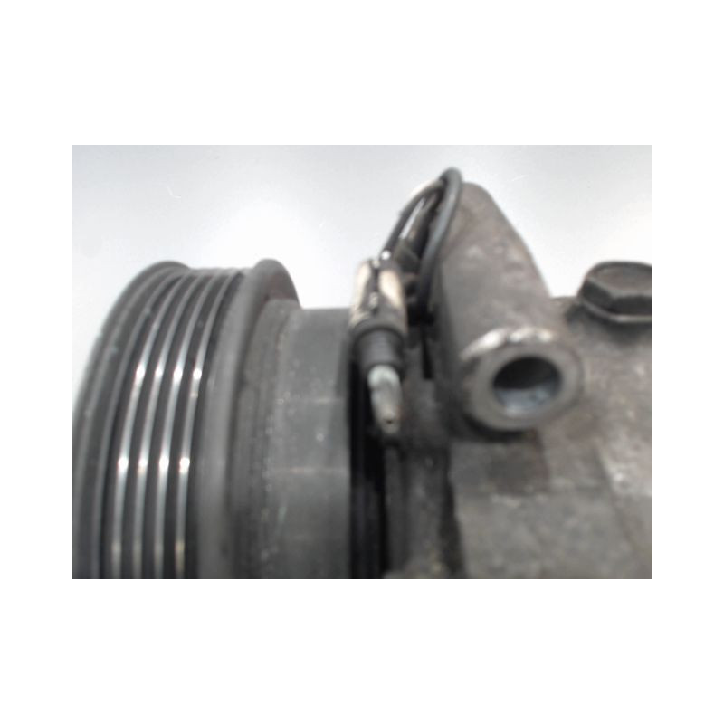 COMPRESSEUR AIR CONDITIONNE RENAULT CLIO