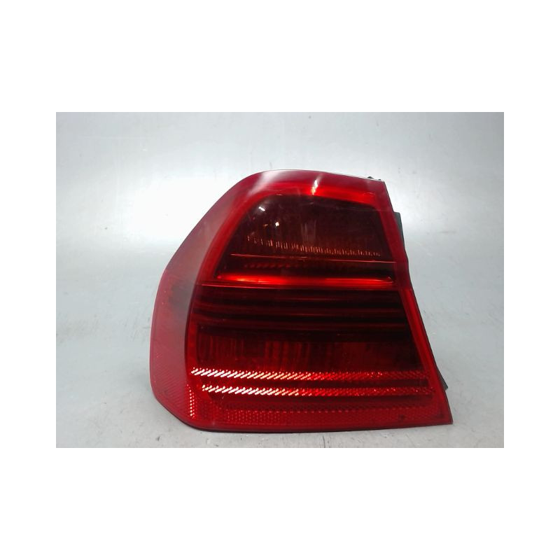 FEU ARRIERE GAUCHE  BMW SERIE 3 E90 PHASE 1 2.0D - 16V