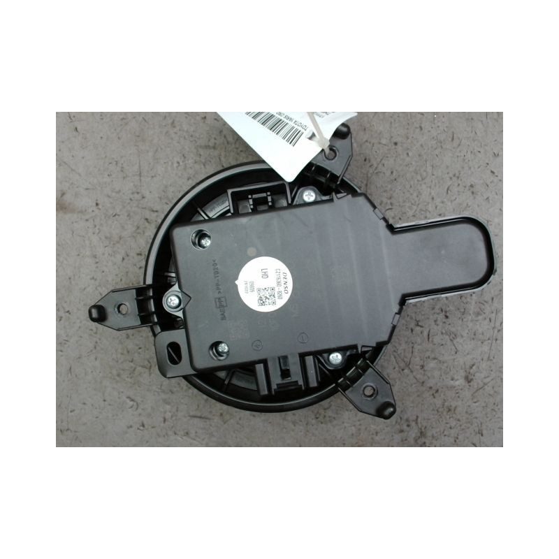 MOTEUR VENTILATEUR CHAUFFAGE TOYOTA YARIS CRO