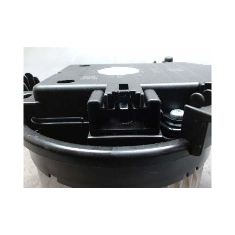 MOTEUR VENTILATEUR CHAUFFAGE TOYOTA YARIS CRO