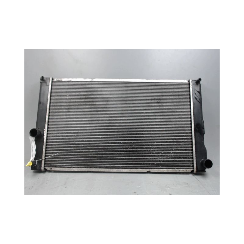 RADIATEUR TOYOTA AURIS
