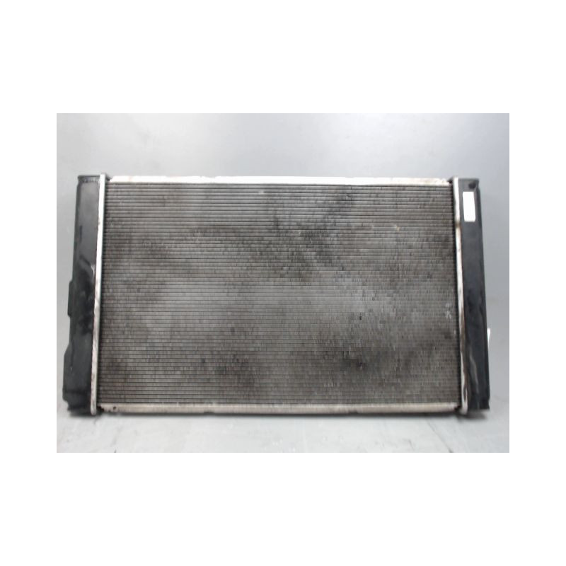 RADIATEUR TOYOTA AURIS