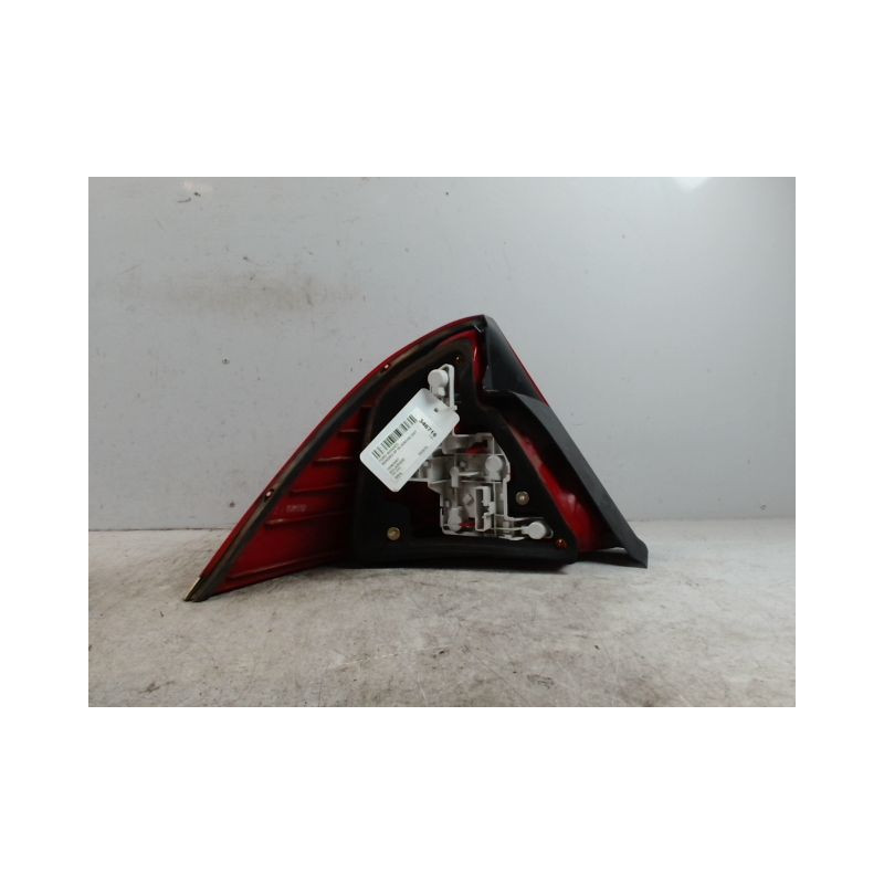 FEU ARRIERE DROIT FORD MONDEO 2000-2007